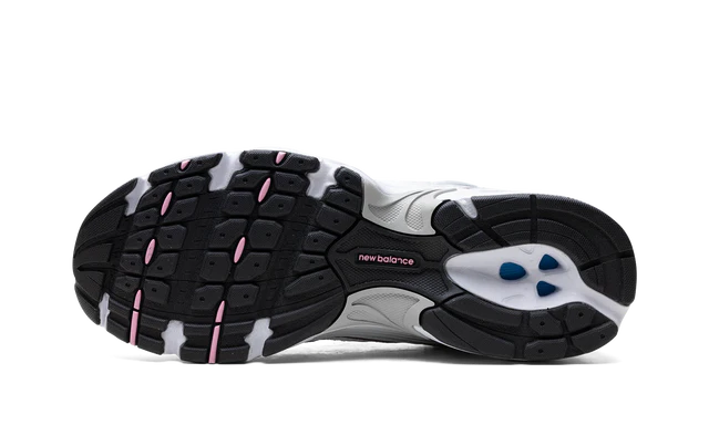 NEW BALANCE 530 WHITE / PINK