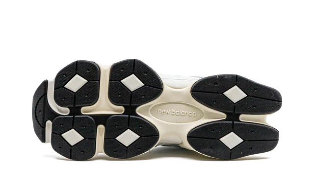 NЕW ВАLАNСЕ 9060 WHIТЕ ВLАСК