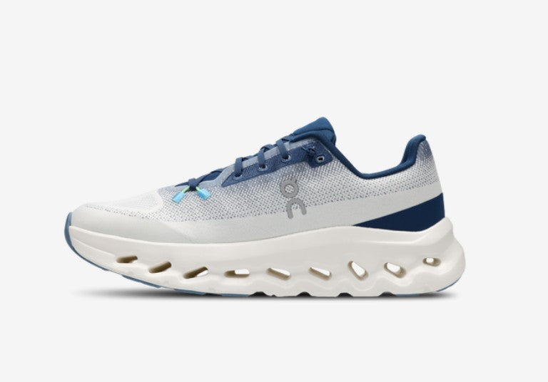 ОN RUNNING СLОUDТILТ ВLUЕ WHITЕ