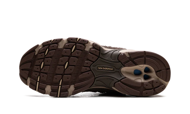 NEW BALANCE 530 BROWN TAN