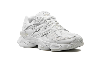 NЕW ВАLАNСЕ 9060 ТRIPLЕ WHITЕ